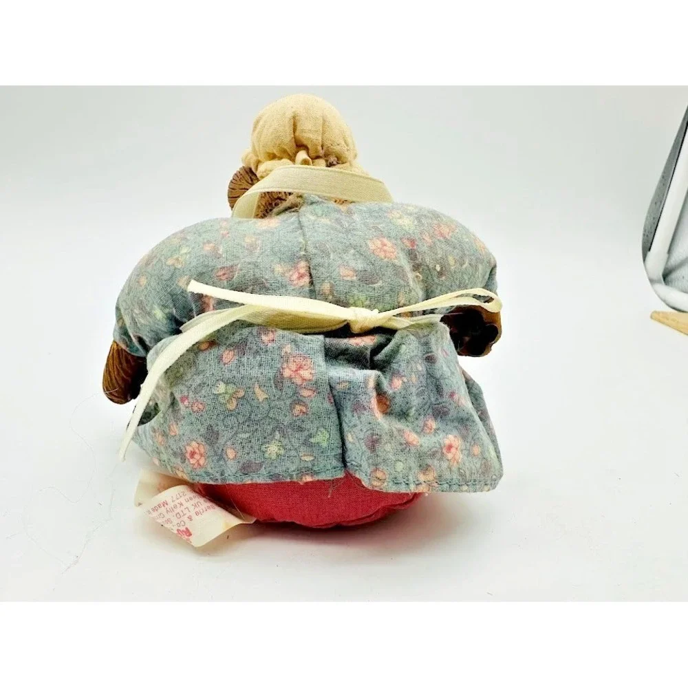 Russ Berrie‎ Vintage Bear Doll Critter Factory Collectible Decor